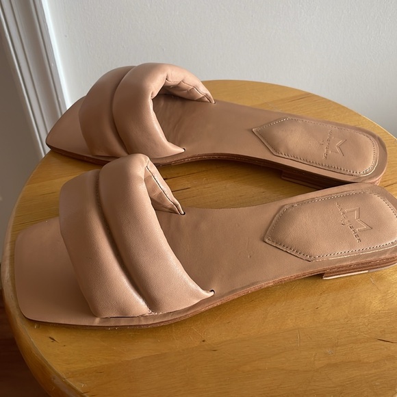 Marc Fischer size 9 Slides - Picture 2 of 4